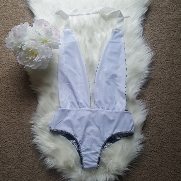 🎉Last XL🎉 Sexy deep v neck onepiece monokini - Picture 7 of 8